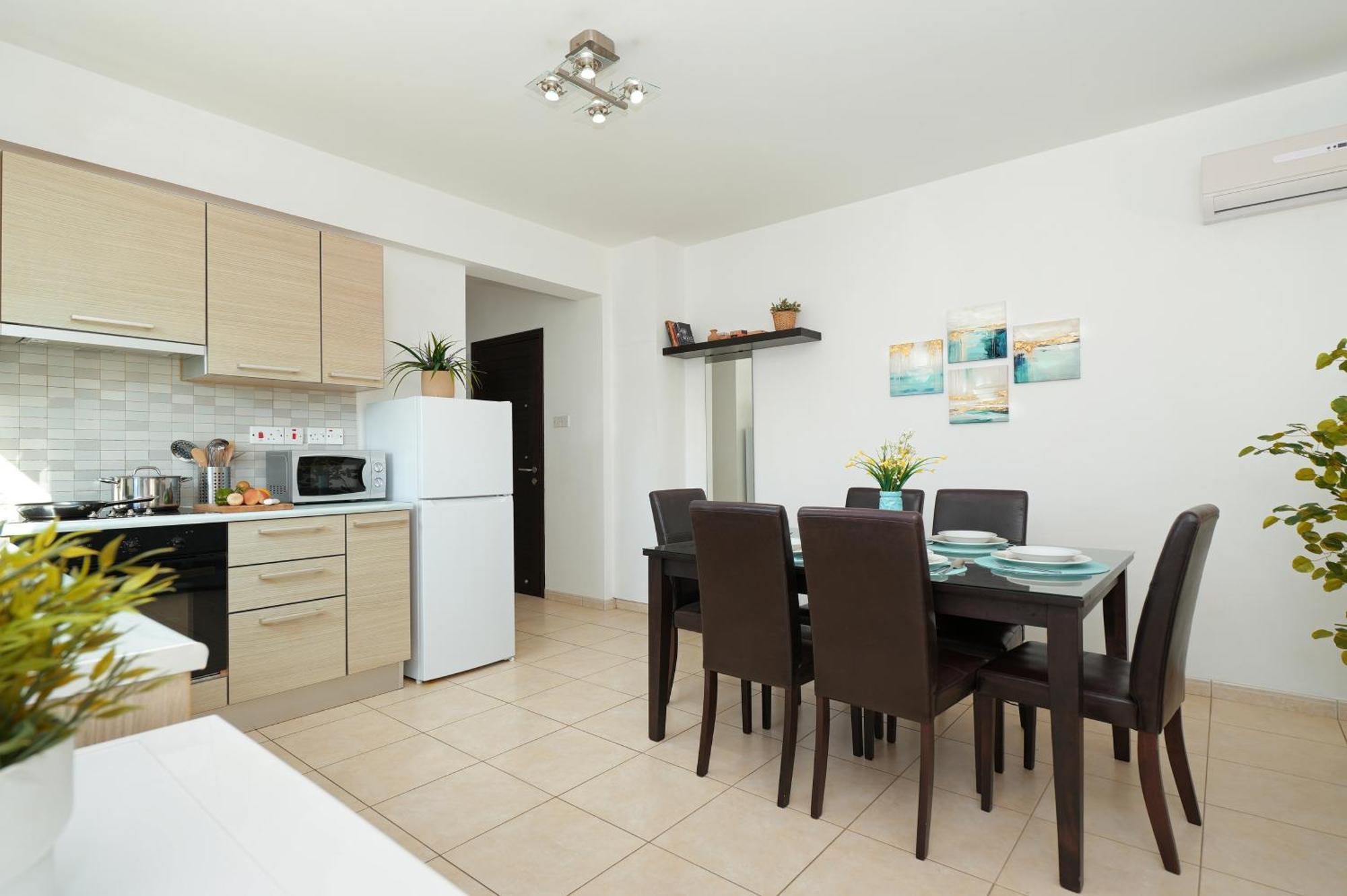 Neraida - 2Bed Apart Walk To Kalamies Beach โปรทาราส ภายนอก รูปภาพ
